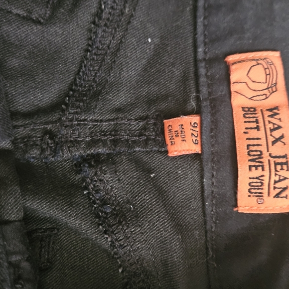 Jeans - Picture 2 of 5